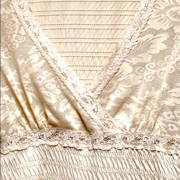 🦋Boho Chic: Sweep him off his feet⬇️💲 - Picture 3 of 6